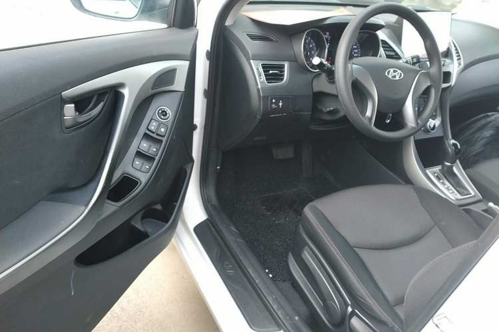 Used Hyundai Elantra (5th Generation / Langdong) 2015 1.6L Automatic Fashion Model Driver Seat