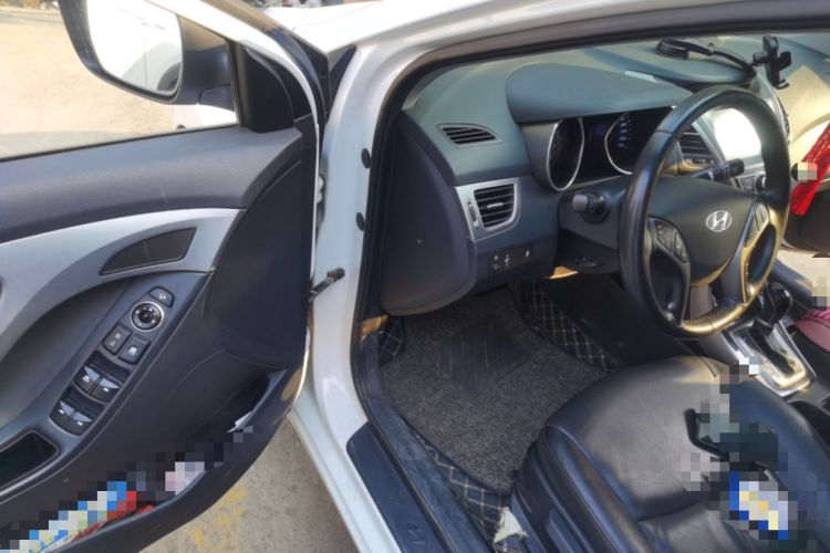Used Hyundai Elantra (5th Generation / Langdong) 2015 1.6L Automatic Luxury Model Driver Seat