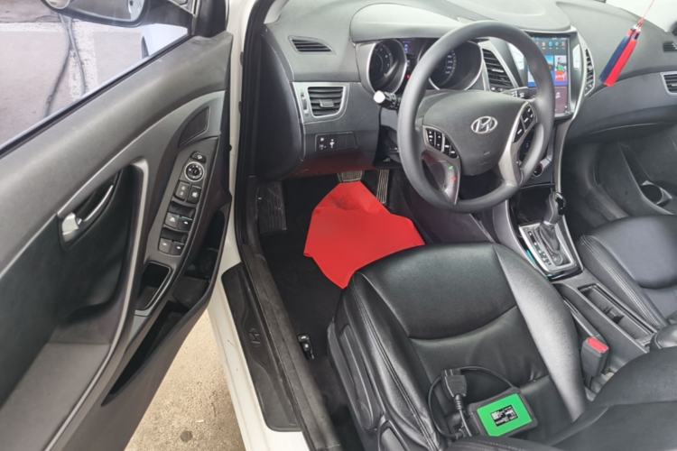 Used Hyundai Elantra (5th Generation / Langdong) 2015 1.6L Automatic Leading Model Driver Seat