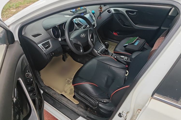 Used Hyundai Elantra (5th Generation / Langdong) 2015 1.6L Manual Leading Model Driver Seat