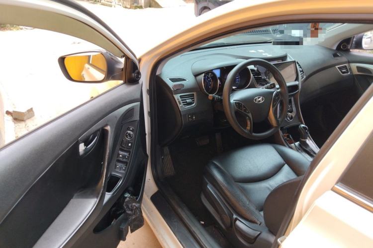 Used Hyundai Elantra (5th Generation / Langdong) 2015 1.6L Automatic Leading Model Driver Seat