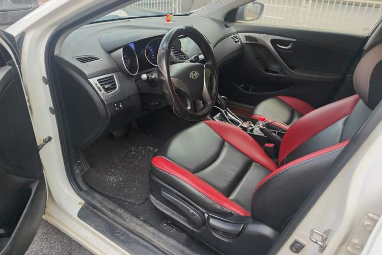 Used Hyundai Elantra (5th Generation / Langdong) 2015 1.6L Automatic Leading Model Driver Seat