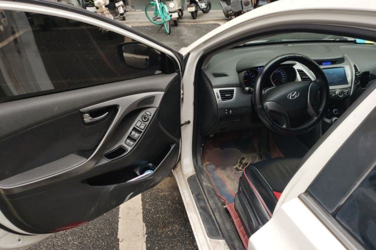 Used Hyundai Elantra (5th Generation / Langdong) 2015 1.6L Automatic Leading Model Driver Seat