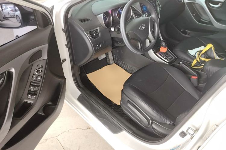 Used Hyundai Elantra (5th Generation / Langdong) 2015 1.6L Automatic Leading Model Driver Seat