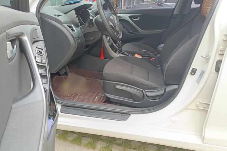 Used Hyundai Elantra (5th Generation / Langdong) 2015 1.6L Automatic Leading Model Driver Seat