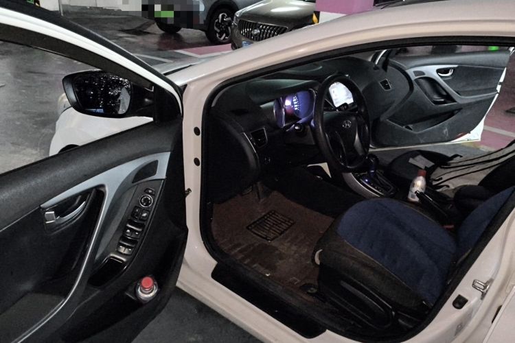 Used Hyundai Elantra (5th Generation / Langdong) 2015 1.6L Automatic Leading Model Driver Seat