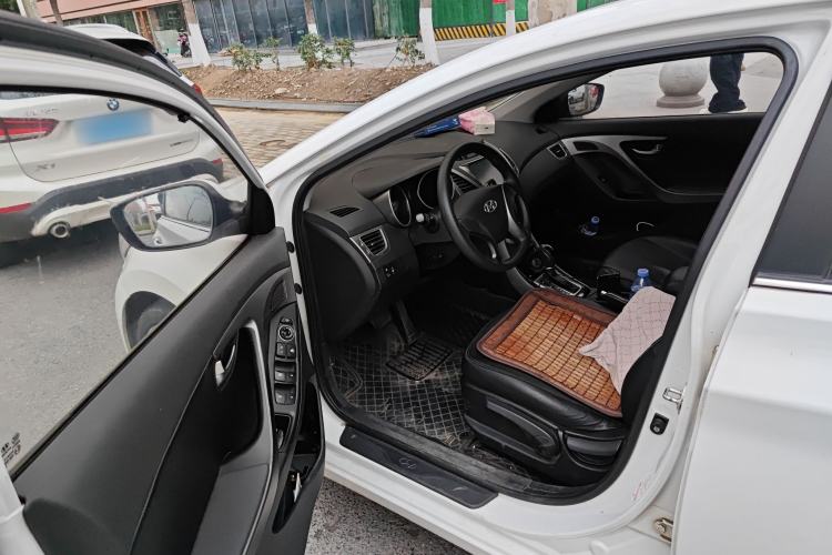 Used Hyundai Elantra (5th Generation / Langdong) 2015 1.6L Automatic Leading Model Driver Seat