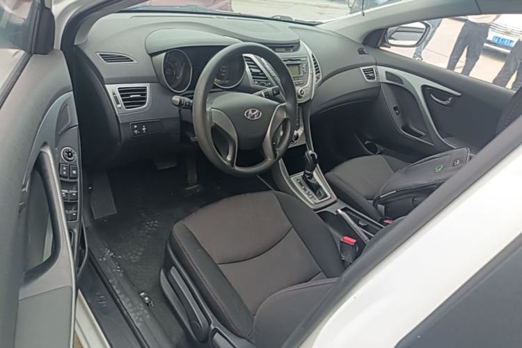 Used Hyundai Elantra (5th Generation / Langdong) 2015 1.6L Automatic Fashion Model Driver Seat
