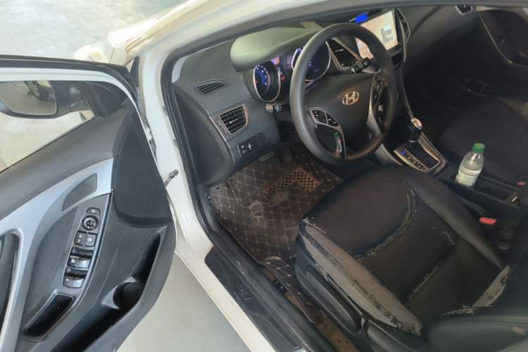 Used Hyundai Elantra (5th Generation / Langdong) 2015 1.6L Automatic Leading Model Driver Seat