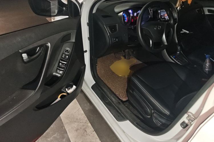 Used Hyundai Elantra (5th Generation / Langdong) 2015 1.6L Automatic Fashion Model Driver Seat