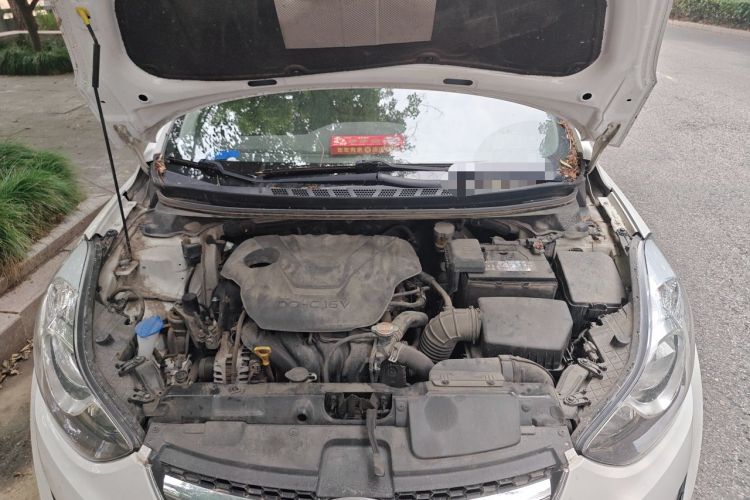 Used Hyundai Elantra (5th Generation / Langdong) 2015 1.6L Automatic Leading Model Engine Bay