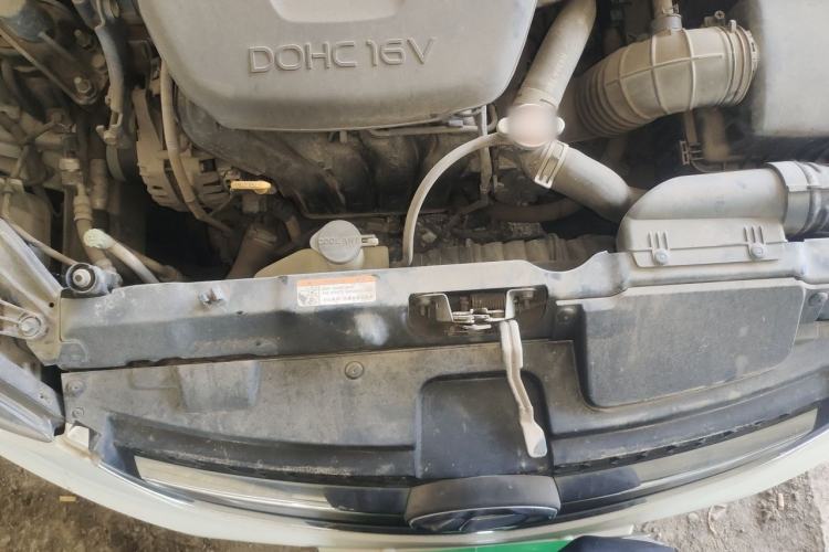 Used Hyundai Elantra (5th Generation / Langdong) 2015 1.6L Automatic Leading Model Engine Bay