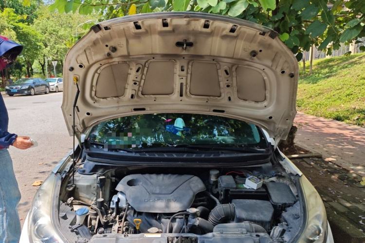 Used Hyundai Elantra (5th Generation / Langdong) 2015 1.6L Automatic Leading Model Engine Bay