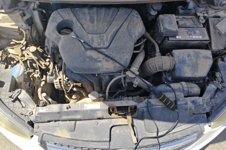 Used Hyundai Elantra (5th Generation / Langdong) 2015 1.6L Automatic Leading Model Engine Bay