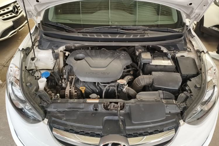 Used Hyundai Elantra (5th Generation / Langdong) 2015 1.6L Automatic Leading Model Engine Bay