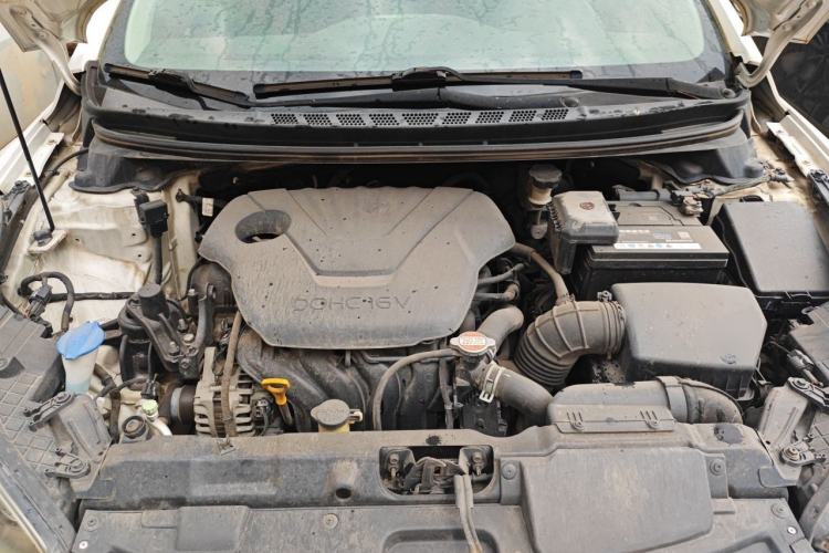 Used Hyundai Elantra (5th Generation / Langdong) 2015 1.6L Automatic Leading Model Engine Bay