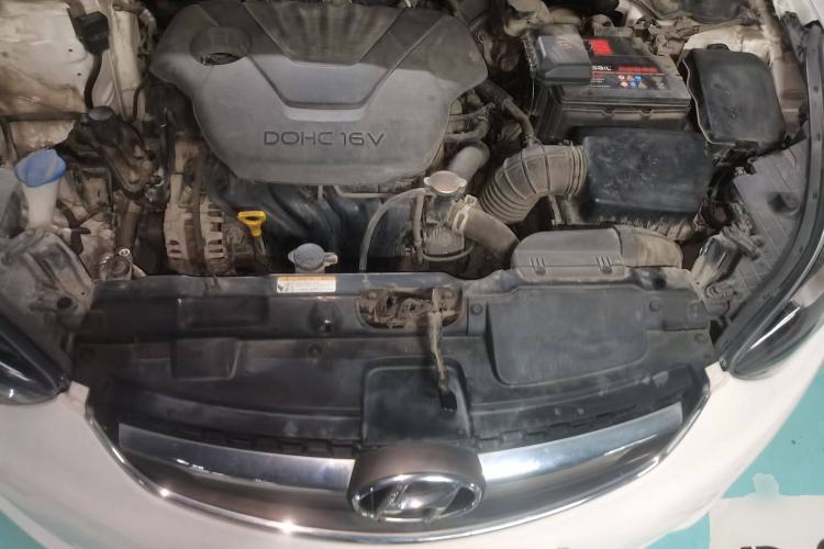 Used Hyundai Elantra (5th Generation / Langdong) 2015 1.6L Manual Leading Model Engine Bay