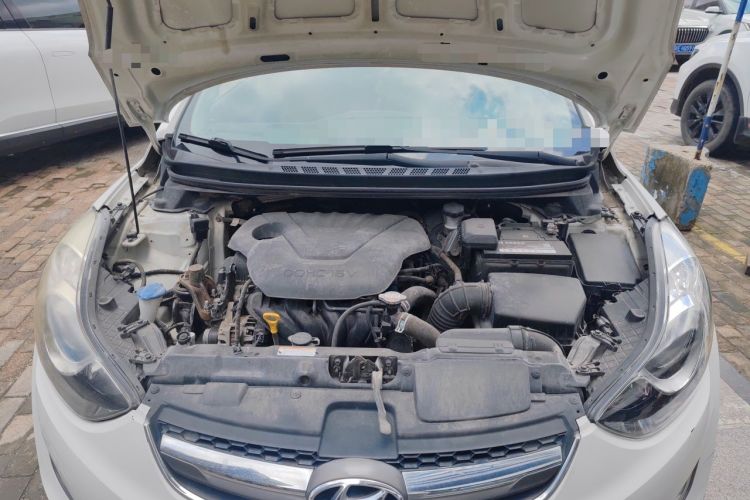 Used Hyundai Elantra (5th Generation / Langdong) 2015 1.6L Automatic Leading Model Engine Bay
