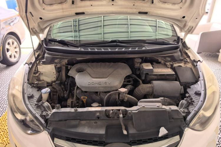 Used Hyundai Elantra (5th Generation / Langdong) 2015 1.6L Automatic Leading Model Engine Bay