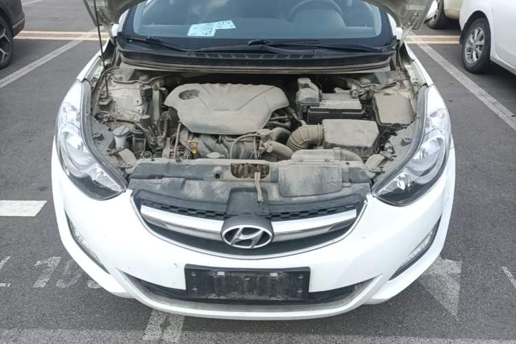 Used Hyundai Elantra (5th Generation / Langdong) 2015 1.6L Manual Leading Model Engine Bay