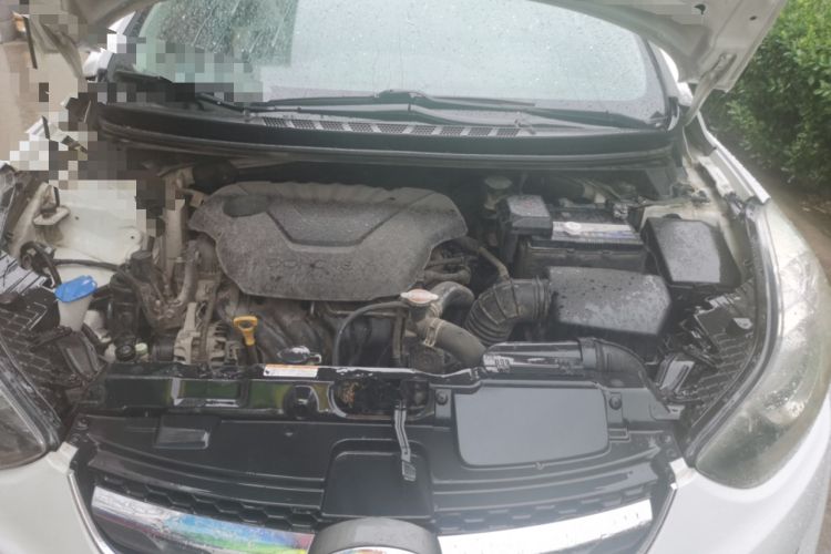 Used Hyundai Elantra (5th Generation / Langdong) 2015 1.6L Manual Fashion Edition Engine Bay