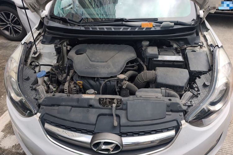 Used Hyundai Elantra (5th Generation / Langdong) 2015 1.6L Automatic Luxury Model Engine Bay