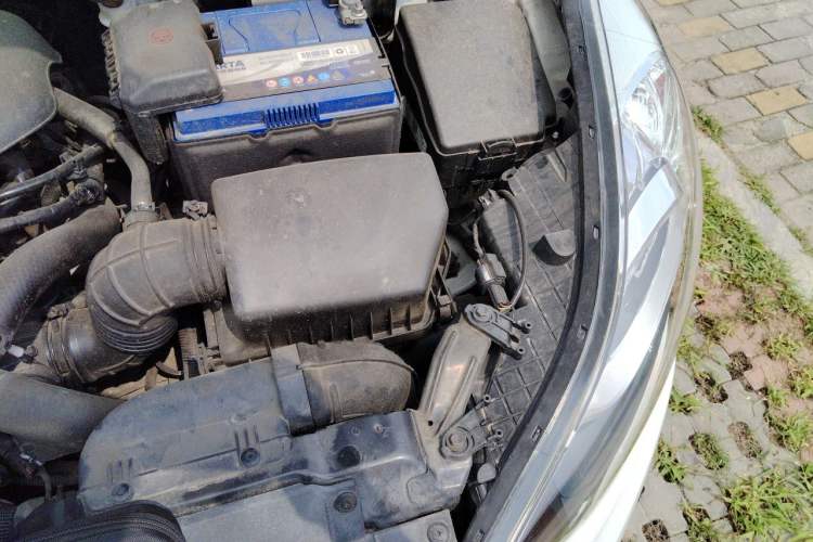 Used Hyundai Elantra (5th Generation / Langdong) 2015 1.6L Automatic Leading Model Engine Bay Left