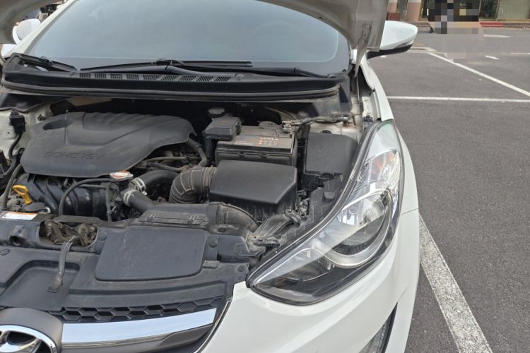 Used Hyundai Elantra (5th Generation / Langdong) 2015 1.6L Automatic Leading Model Engine Bay Left