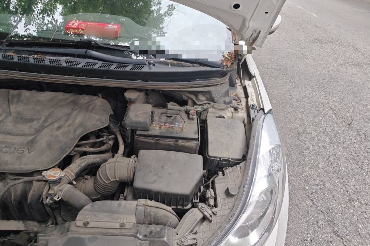 Used Hyundai Elantra (5th Generation / Langdong) 2015 1.6L Automatic Leading Model Engine Bay Left