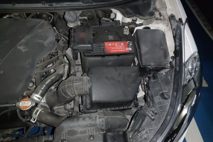 Used Hyundai Elantra (5th Generation / Langdong) 2015 1.6L Automatic Leading Model Engine Bay Left