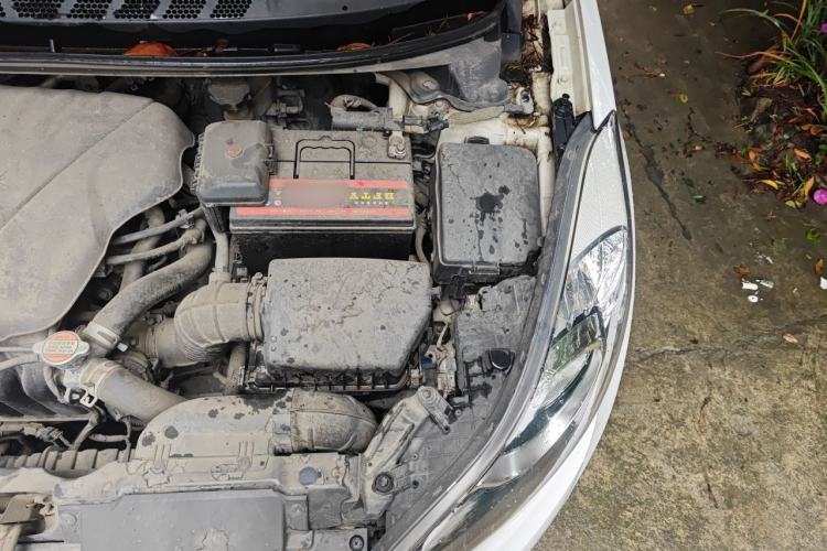 Used Hyundai Elantra (5th Generation / Langdong) 2015 1.6L Automatic Fashion Model Engine Bay Left