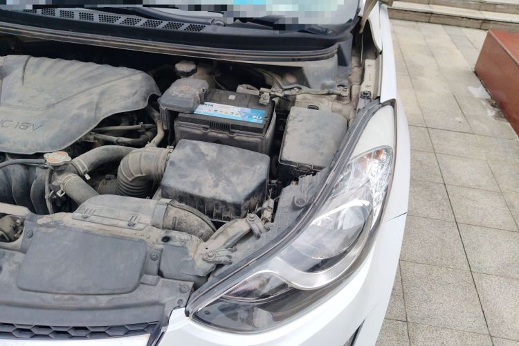 Used Hyundai Elantra (5th Generation / Langdong) 2015 1.6L Automatic Luxury Model Engine Bay Left