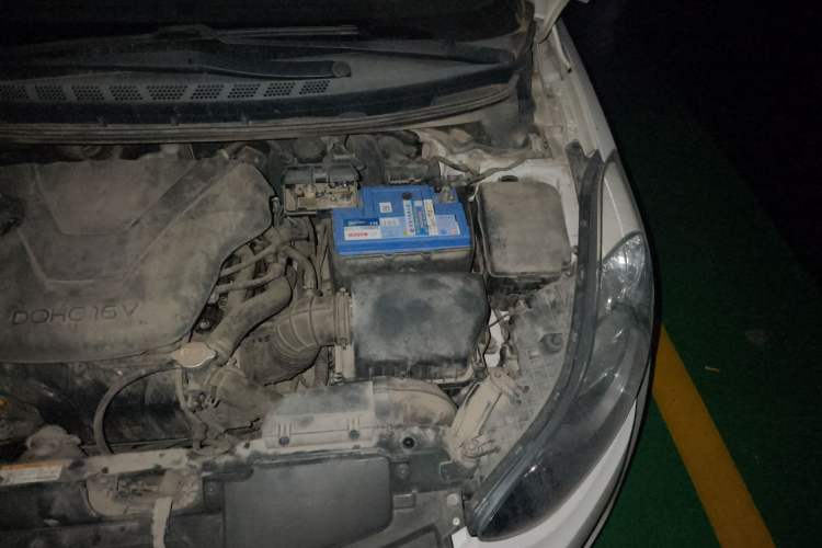 Used Hyundai Elantra (5th Generation / Langdong) 2015 1.6L Automatic Fashion Model Engine Bay Left