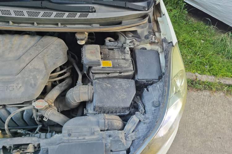 Used Hyundai Elantra (5th Generation / Langdong) 2015 1.6L Automatic Luxury Model Engine Bay Left