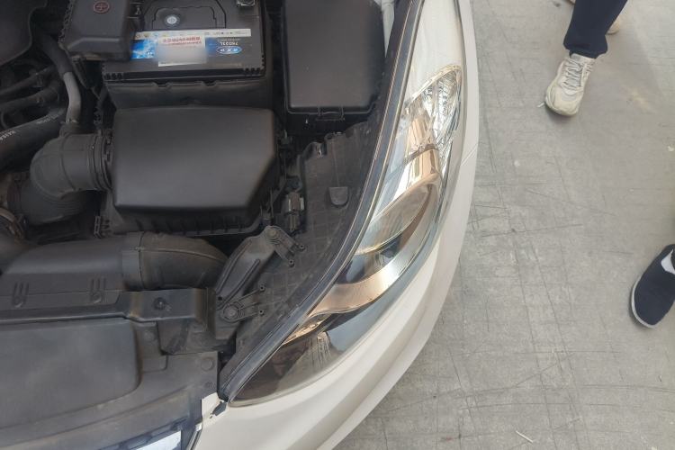 Used Hyundai Elantra (5th Generation / Langdong) 2015 1.6L Automatic Luxury Model Engine Bay Left