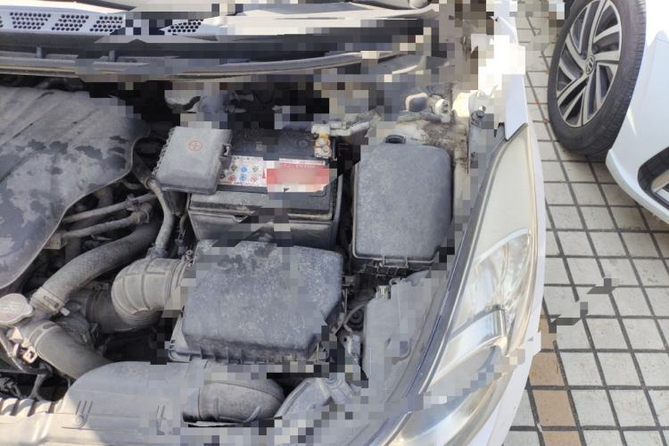 Used Hyundai Elantra (5th Generation / Langdong) 2015 1.6L Automatic Luxury Model Engine Bay Left