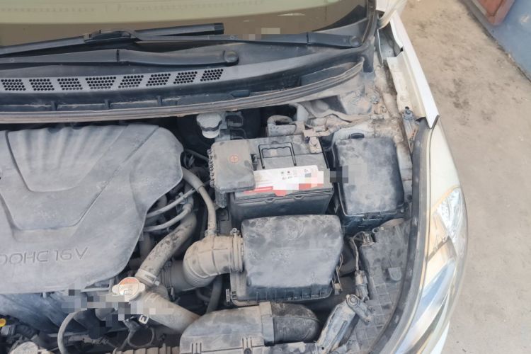 Used Hyundai Elantra (5th Generation / Langdong) 2015 1.6L Automatic Fashion Model Engine Bay Left
