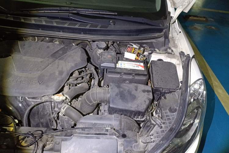 Used Hyundai Elantra (5th Generation / Langdong) 2015 1.6L Automatic Fashion Model Engine Bay Left