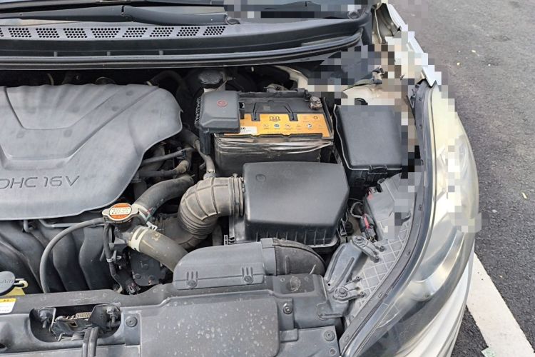 Used Hyundai Elantra (5th Generation / Langdong) 2015 1.6L Automatic Luxury Model Engine Bay Left