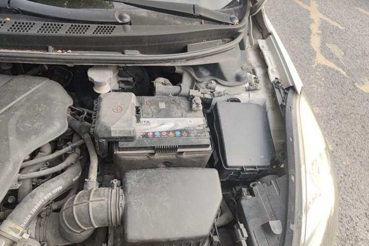Used Hyundai Elantra (5th Generation / Langdong) 2015 1.6L Automatic Fashion Model Engine Bay Left
