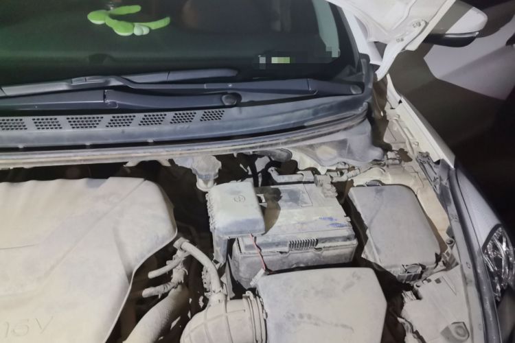 Used Hyundai Elantra (5th Generation / Langdong) 2015 1.6L Automatic Leading Model Engine Bay Left