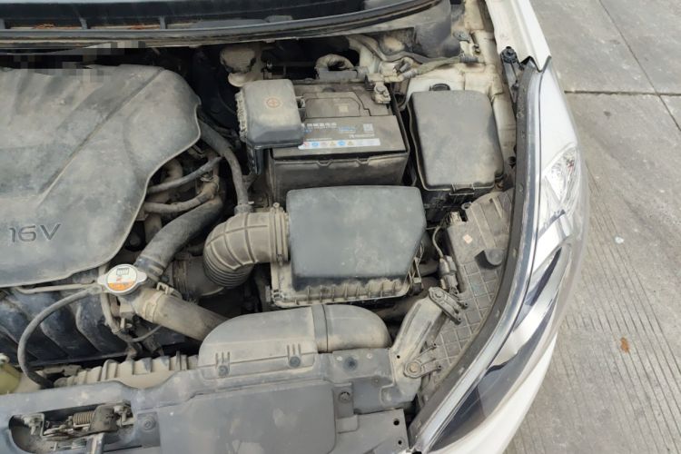 Used Hyundai Elantra (5th Generation / Langdong) 2015 1.6L Manual Fashion Edition Engine Bay Left
