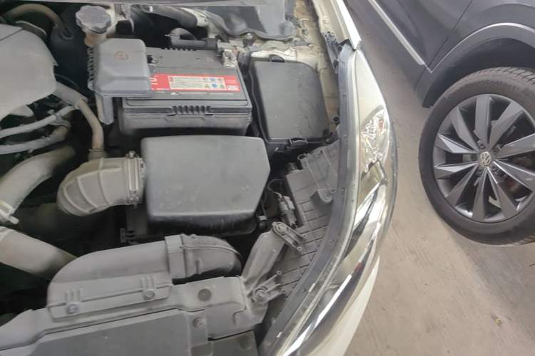 Used Hyundai Elantra (5th Generation / Langdong) 2015 1.6L Automatic Leading Model Engine Bay Left