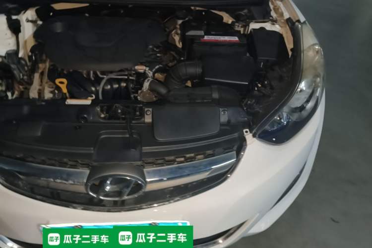 Used Hyundai Elantra (5th Generation / Langdong) 2015 1.6L Automatic Leading Model Engine Bay Left