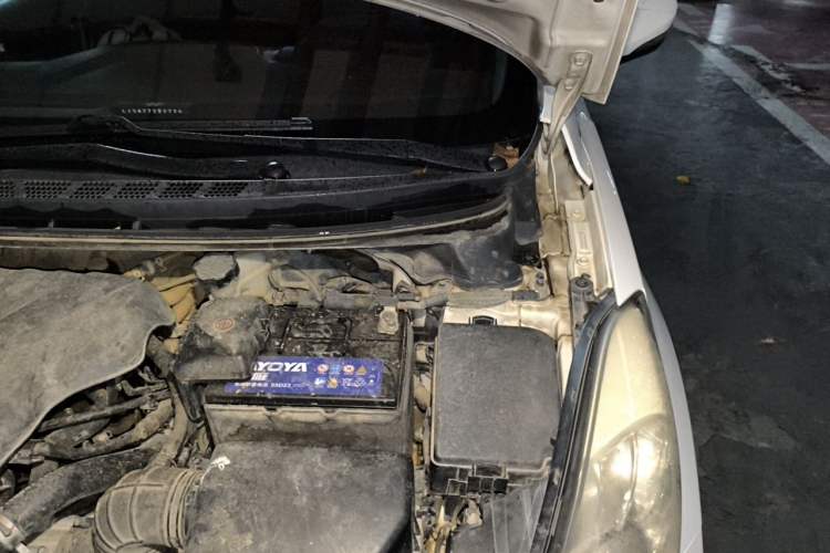 Used Hyundai Elantra (5th Generation / Langdong) 2015 1.6L Automatic Leading Model Engine Bay Left