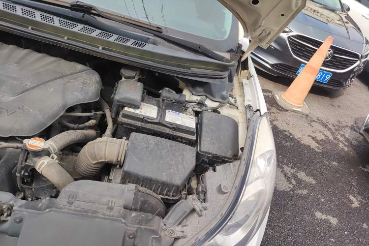 Used Hyundai Elantra (5th Generation / Langdong) 2015 1.6L Manual Leading Model Engine Bay Left