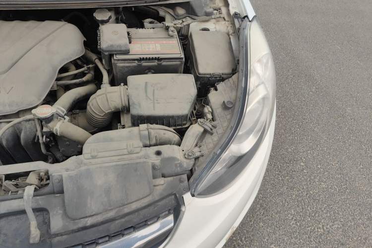 Used Hyundai Elantra (5th Generation / Langdong) 2015 1.6L Automatic Leading Model Engine Bay Left