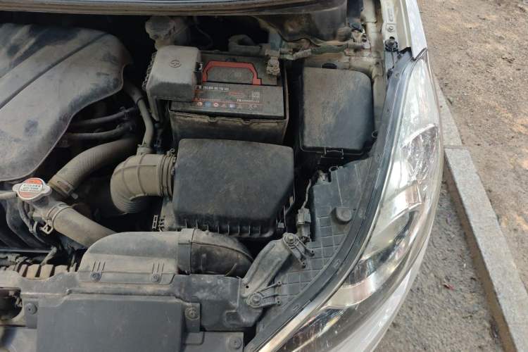 Used Hyundai Elantra (5th Generation / Langdong) 2015 1.6L Automatic Leading Model Engine Bay Left