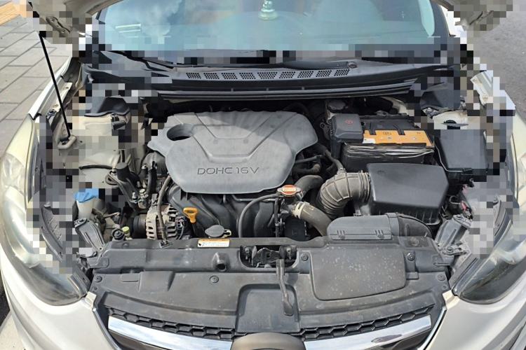 Used Hyundai Elantra (5th Generation / Langdong) 2015 1.6L Automatic Luxury Model Engine Bay