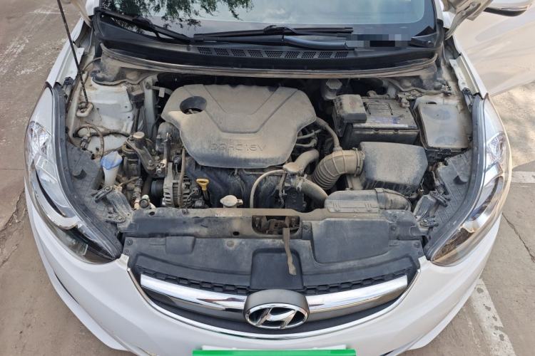 Used Hyundai Elantra (5th Generation / Langdong) 2015 1.6L Automatic Leading Model Engine Bay